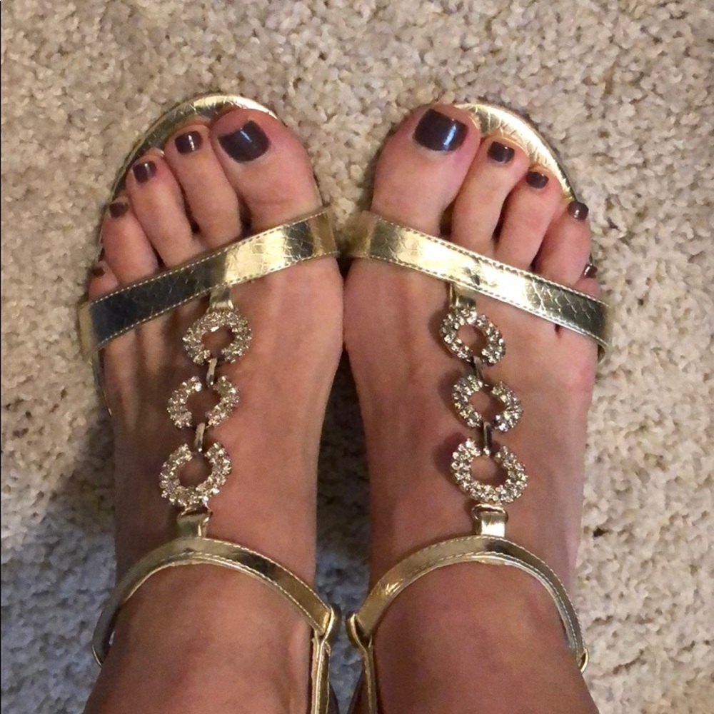 Aldo gold stiletto heels